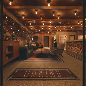 Unwind & Bar *** Sapporo